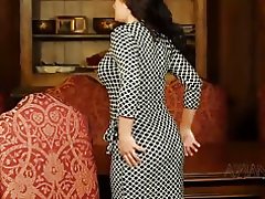 Ny hatsarana mampivoatra mampilendalenda striptease