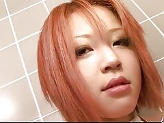 Tight sy busty redhead babe mahafinaritra fondling any an-trano fandroana